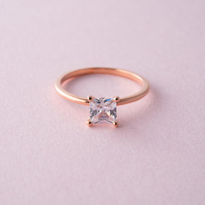 The Solitaire - 18K Rose Gold - moi