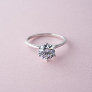 The Solitaire - 18K White Gold - moi