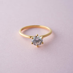 The Solitaire - 18K Yellow Gold - moi